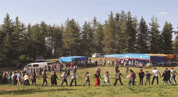  Karnavas’ta muhteşem piknik şöleni