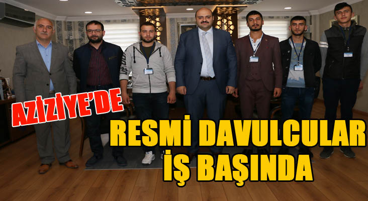 Aziziye’de resmi ramazan davulcuları iş başında