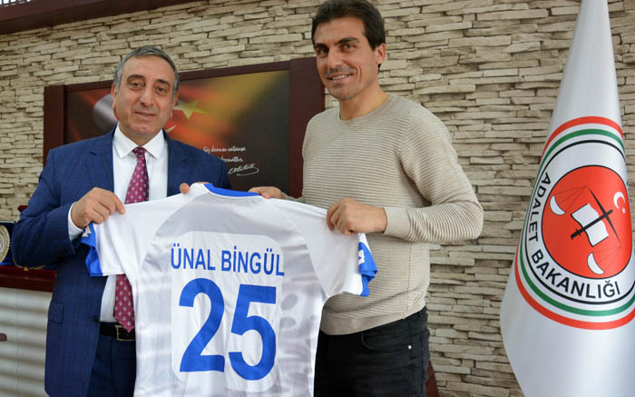 Başsavcı Bingül’e Erzurumspor forması