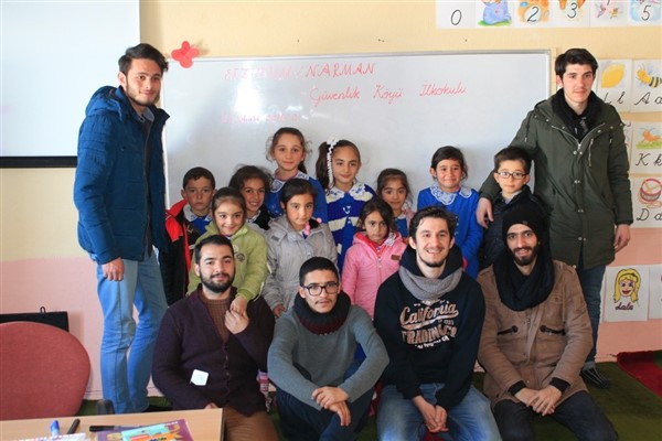 Bayburt Üniversitesi öğrencilerinden anlamlı ziyaret