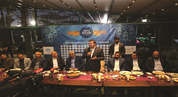 Erzurum AK Parti Gençlik Kollarından, ahde vefa iftarı