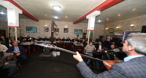 Erzurum protokolü yılbaşını halk ozanlarının sazlı sözlü türküleriyle karşıladı