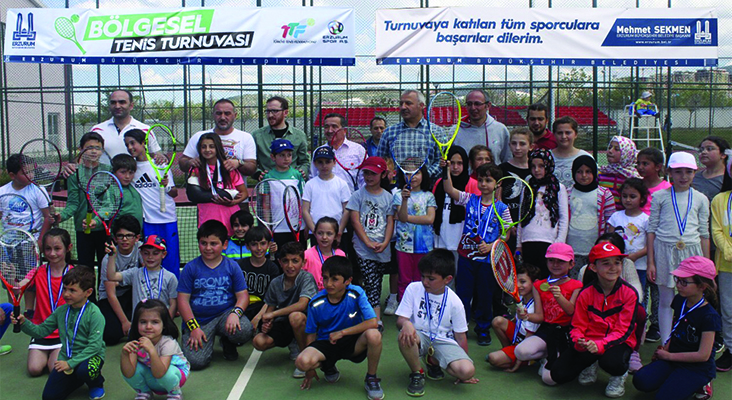 Erzurum’da bölgesel tenis turnuvası