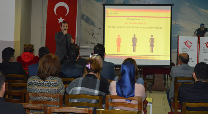 Erzurum’da ‘Kadına Yönelik Şiddetle Mücadele’ semineri