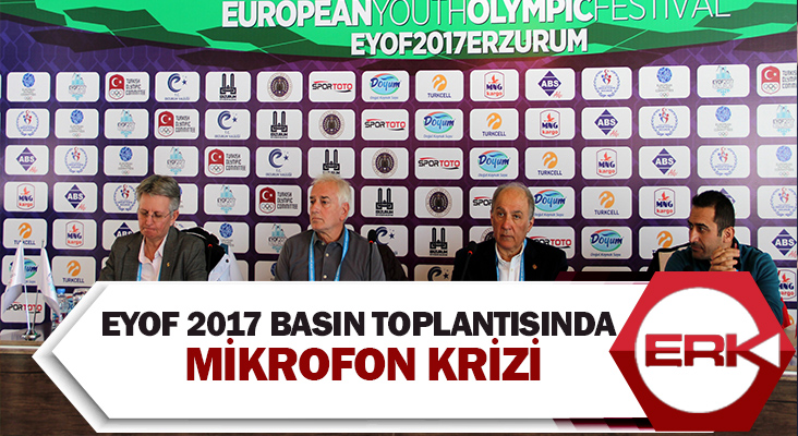 EYOF 2017 basın toplantısında mikrofon krizi