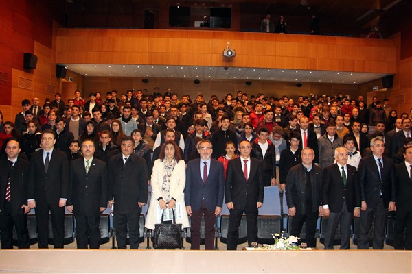 Gümüşhane’de ‘Kavimler kapısı Zigana’ konferansı düzenlendi