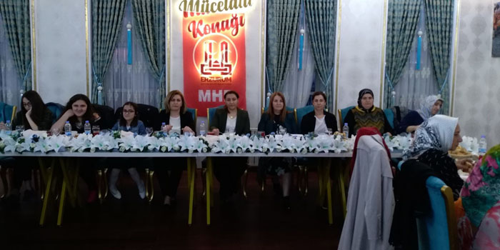 MHP Kadın Kolları teşkilatı Şehit Annelerini unutmadı