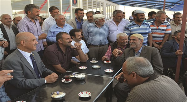 Milletvekili Ilıcalı, besiciler ve çiftçilerle bir araya geldi