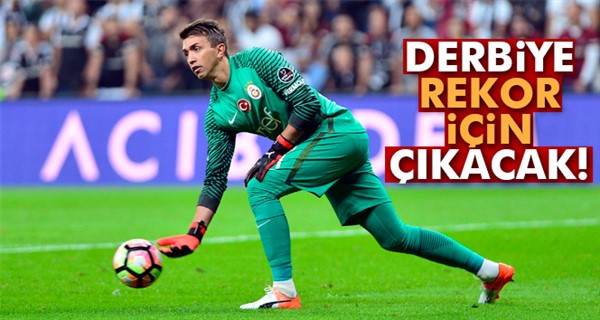 Muslera rekor için derbiye çıkacak