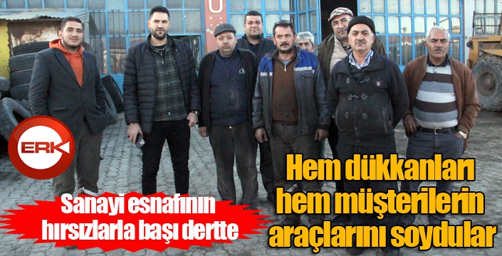 Hem dükkanları hem müşterilerin araçlarını soydular