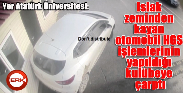 Islak zeminden kayan otomobil, HGS işlemlerinin yapıldığı kulübeye çarptı 