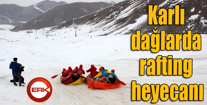 Karlı dağlarda rafting heyecanı