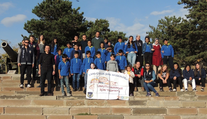 Karslı öğrenciler Erzurum’u gezdi