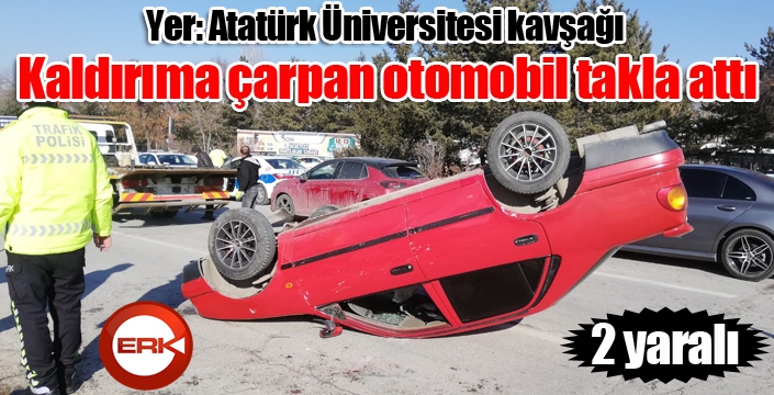 Kent merkezinde kaldırıma çarpan otomobil takla attı...