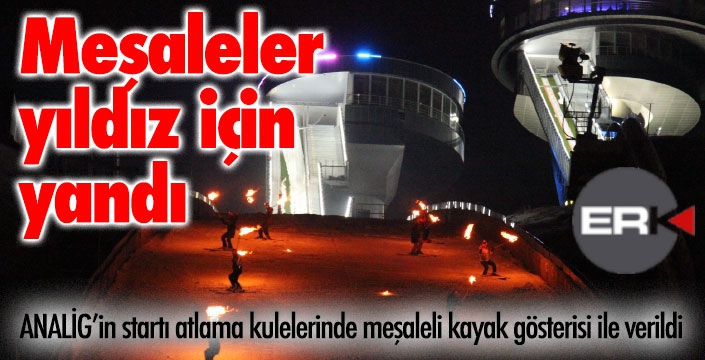 Meşaleler yıldız için yandı  