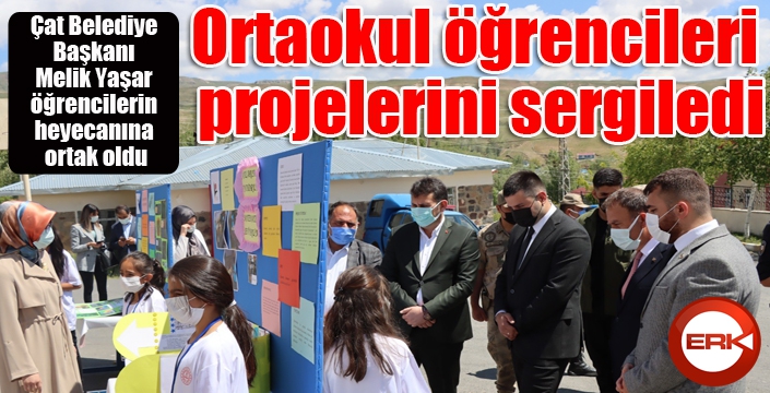 Ortaokul öğrencileri projelerini sergiledi