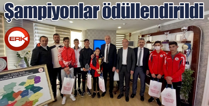 Şampiyon Karayazı Belediyespor Atletizm takımına GSİM’den ödül