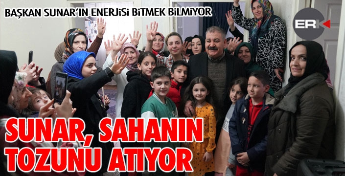 Sunar sahanın tozunu attırıyor