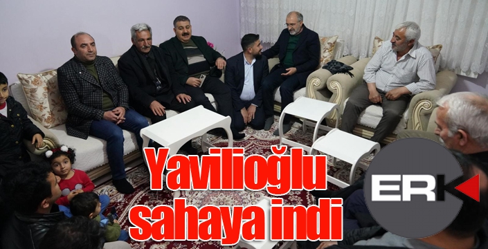 Yavilioğlu, teravih sonrası vatandaşı dinledi